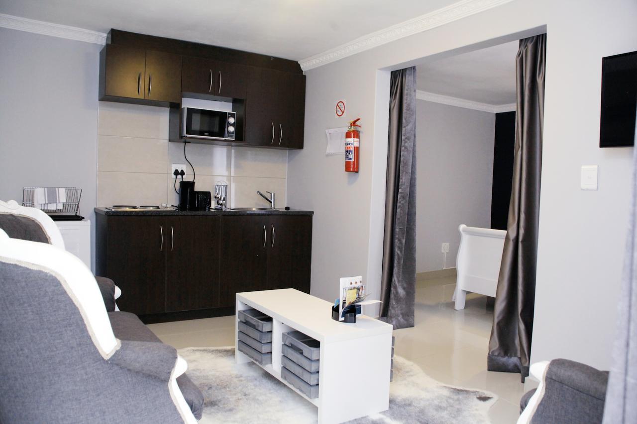 Kiendo Bed And Breakfast Johannesburg Buitenkant foto